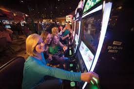 Layout meja roulette standar dengan penempatan taruhan layout meja roulette dengan area taruhan